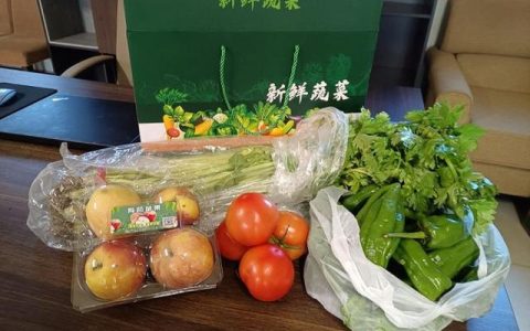 湖南、山东等地医护人员驰援北京，“疫”路“蔬”送，北京抗疫一线工作者吃上了沂蒙老区爱心蔬菜